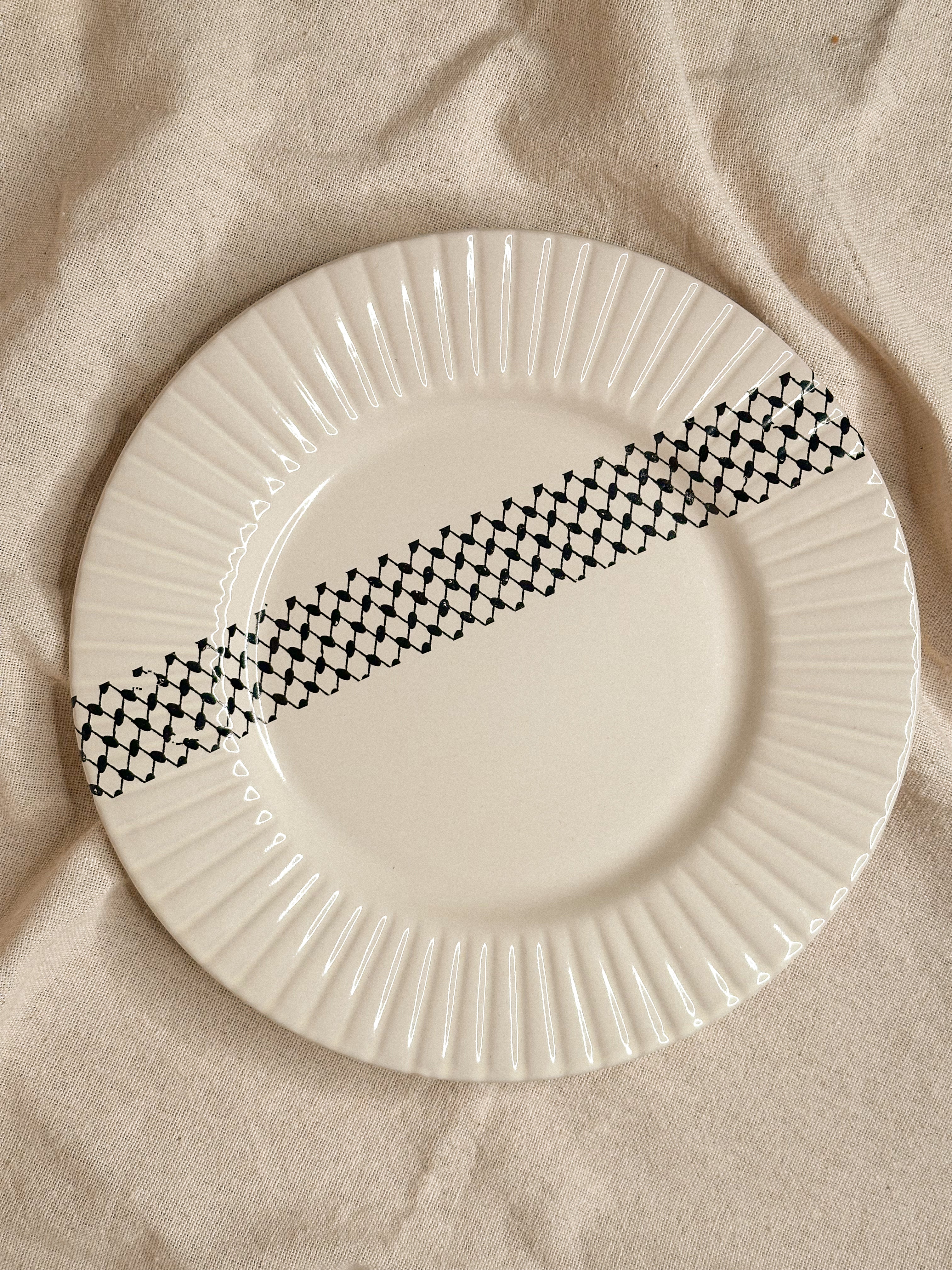 Assiette Liseret 1